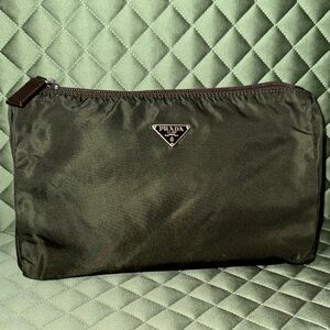 Prada tessuto Olive Green Nylon Toiletry Bag clutch purse